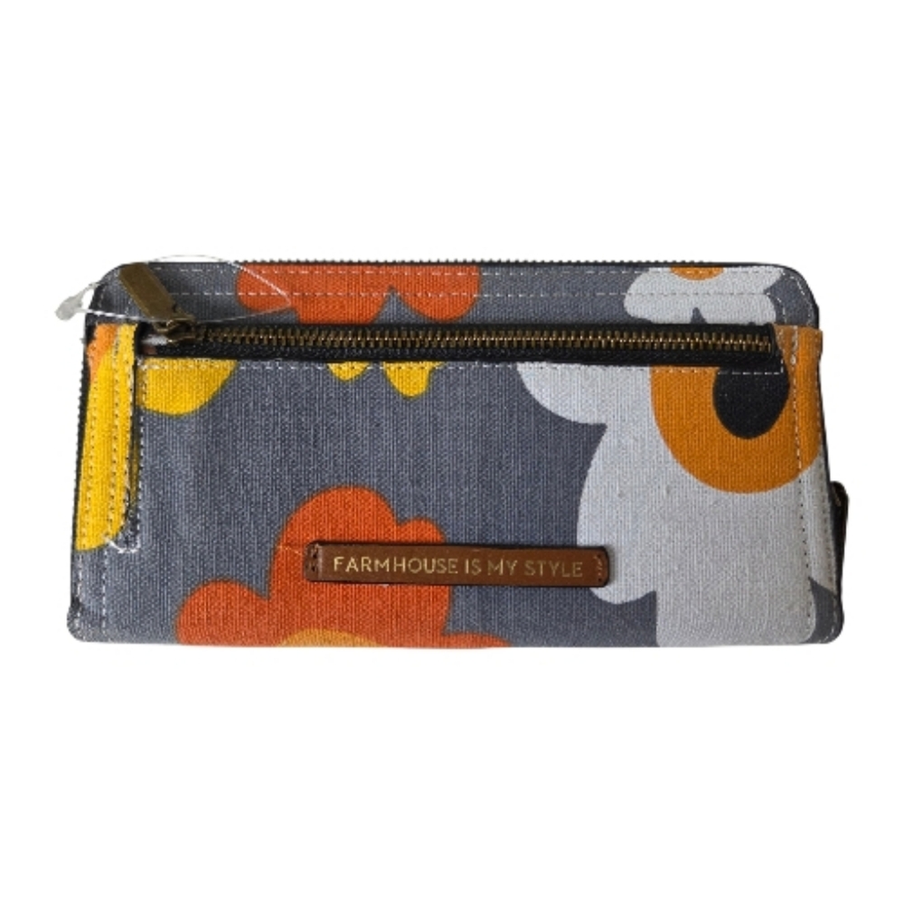 Farmhouse is My Style Summer Blooms Luxe Clutch Wallet Wristlet NWOT
